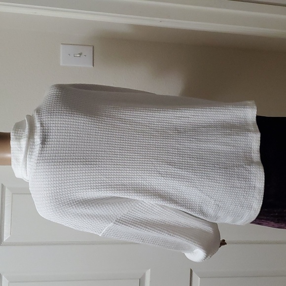 Social standard XXL textured waffle knit puff long  sleeve slouch turtleneck - Picture 6 of 9